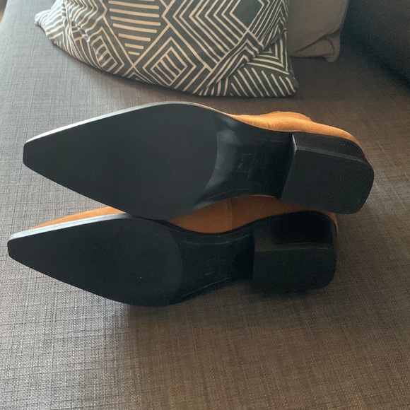 Marc Fisher Cowboy Boot Booties.  BRAND NEW NEVER WORN! - Picture 4 of 4